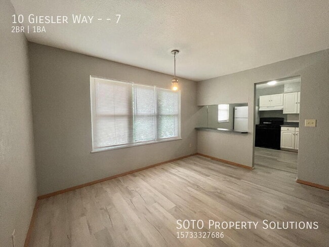 Photo - 10 Giesler Way Unit 7