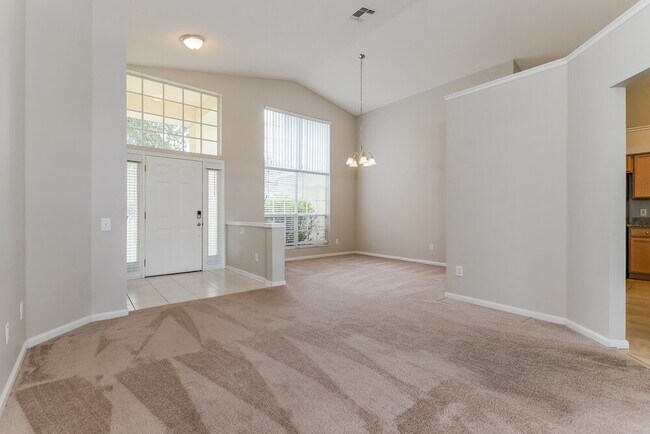 Photo - 1252 Twin Rivers Blvd