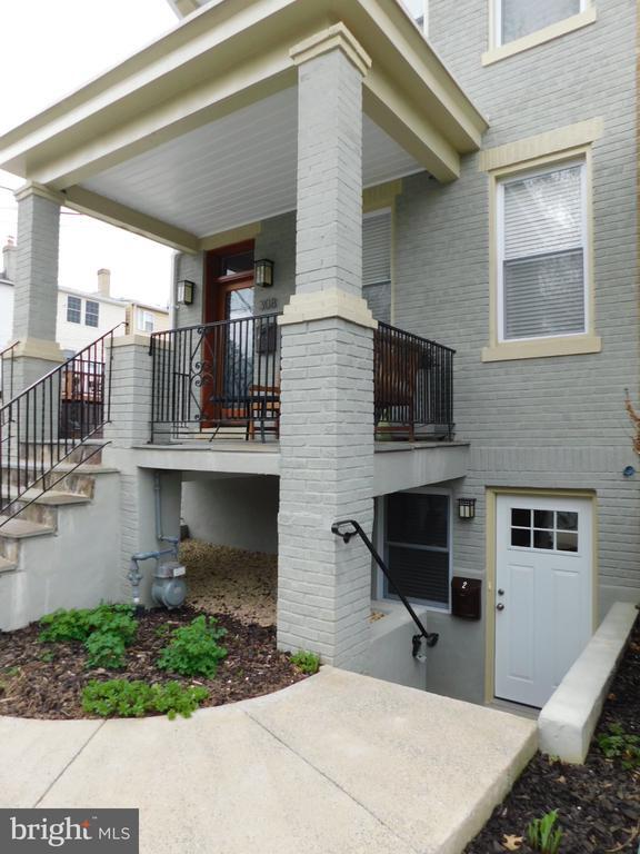 Photo - 308 Webster St NW