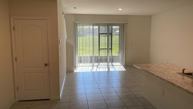 Photo - 170 Feltrim Reserve Blvd