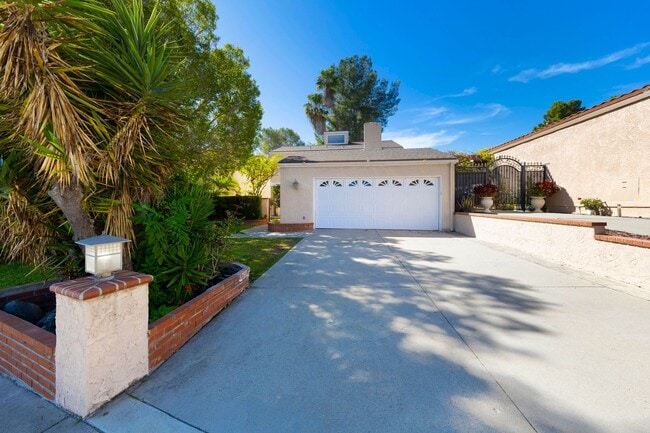 Photo - 4 bedroom Aegean Heights tract of Mission Viejo