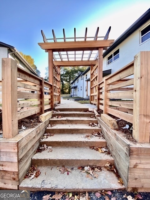 Photo - 536 College St