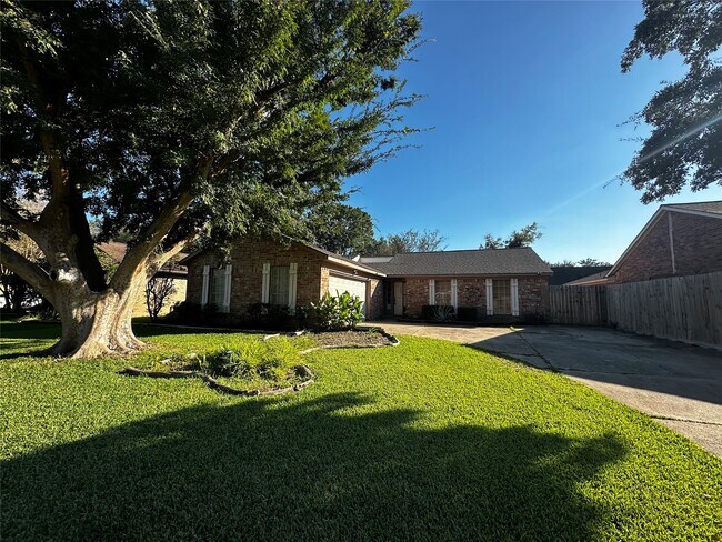 Photo - 22227 Deville Dr