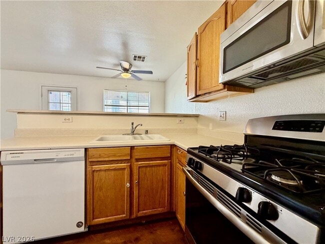 Photo - 2500 Sierra Bello Ave