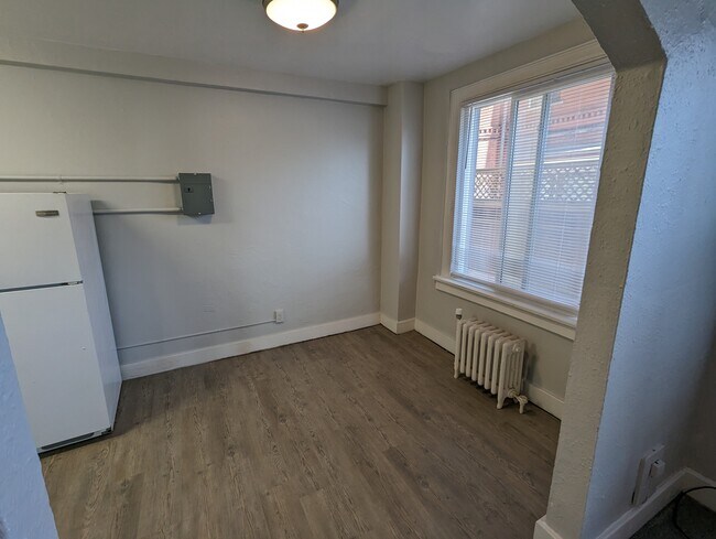 Photo - Hyde Park Apartments