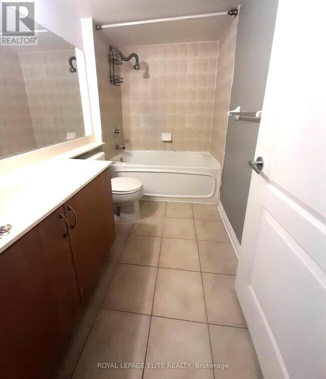 Photo - 4090 Living Arts Dr Unité 1212