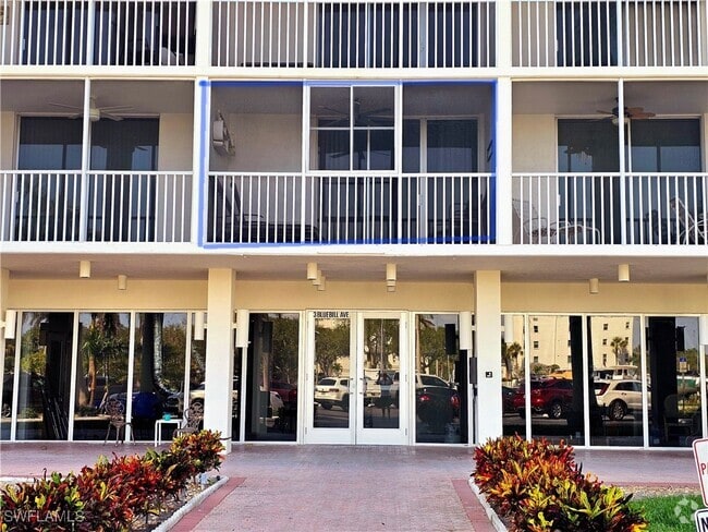 Building Photo - 3 Bluebill Ave Unit 211 Rental