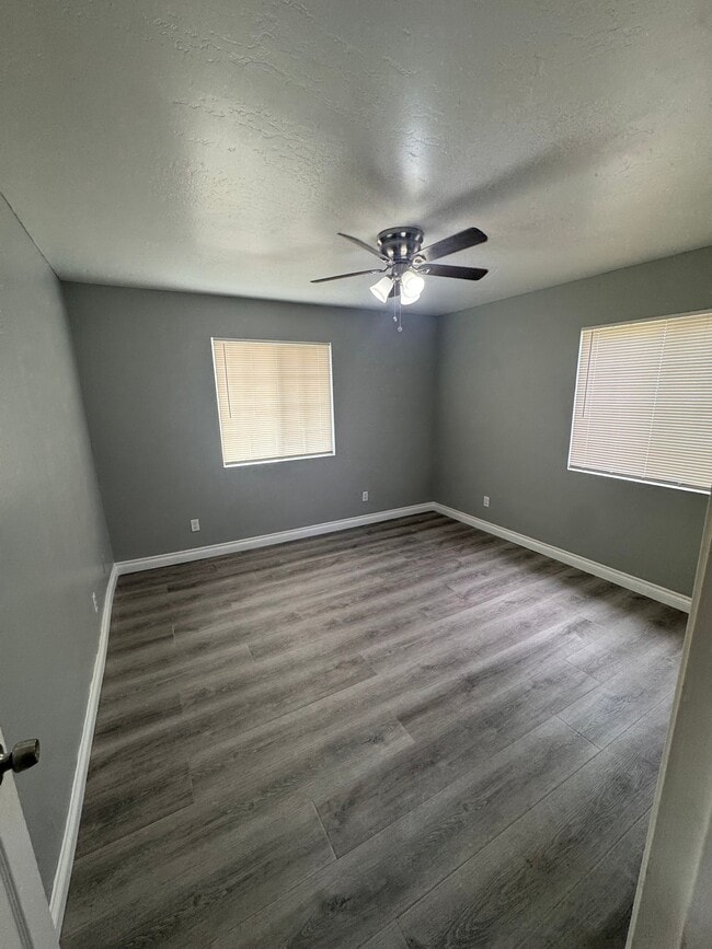 1908 Gage St Unidad B