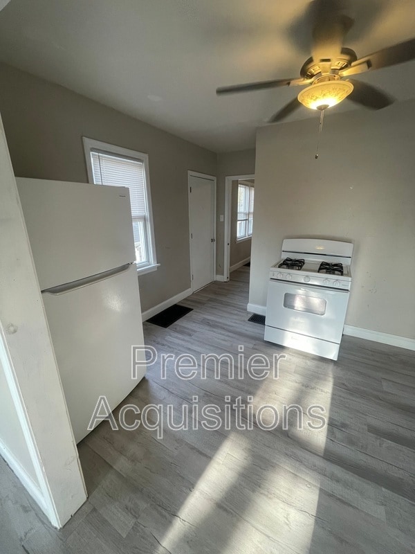 Photo - 478 Dulaney Ave