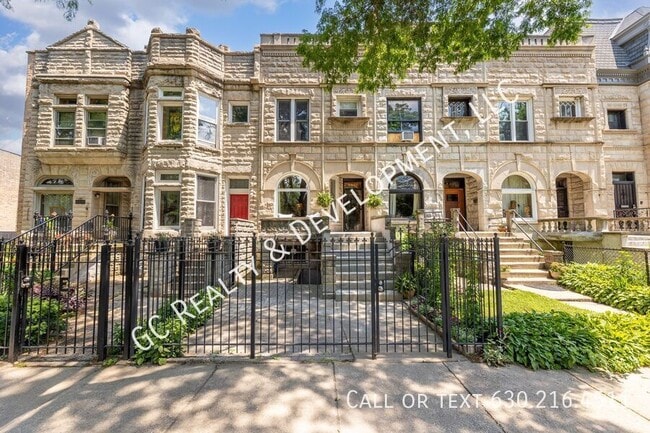 Photo - 4449 S Ellis Ave House