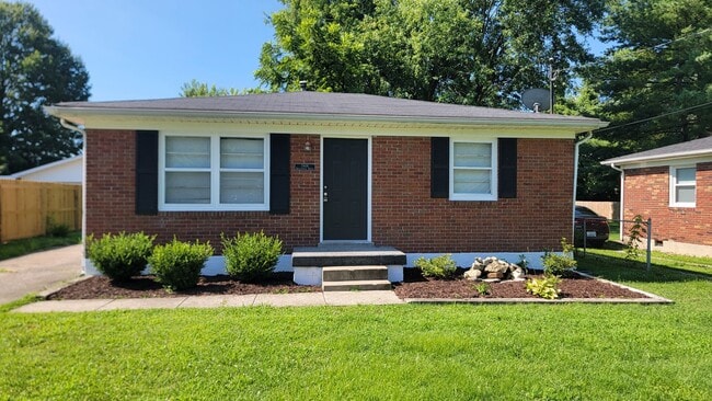 Building Photo - Cozy Two Bedroom & One Bath Home!