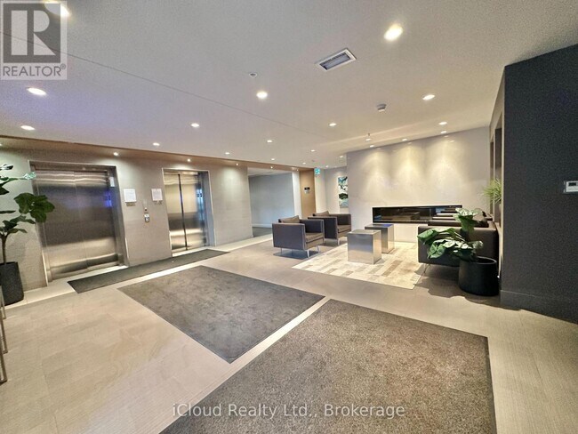 Photo - 1105 Leger Wy Unité 105