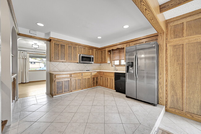 Photo - $2,870.00 - HALF OFF First Months' Rent - 3 Bedrooms, 2 Bathrooms Single Family Home in Arvada wi...