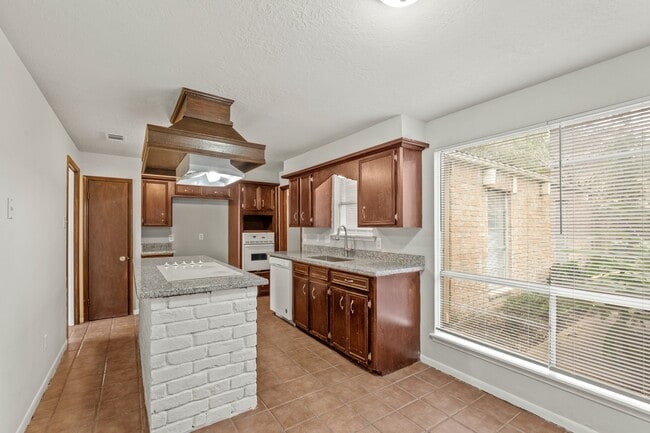 Photo - 2922 Hunters Glen Dr