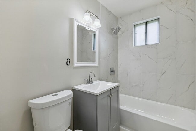 Photo - 2800 Tarbora Ave