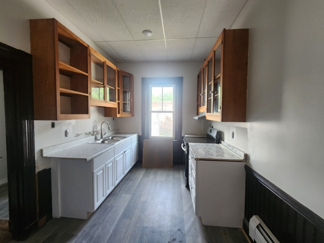Building Photo - 10 Langdon St Unit 303