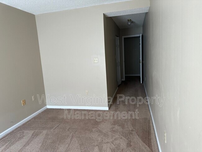 Photo - 104 N 8th St Unit 204