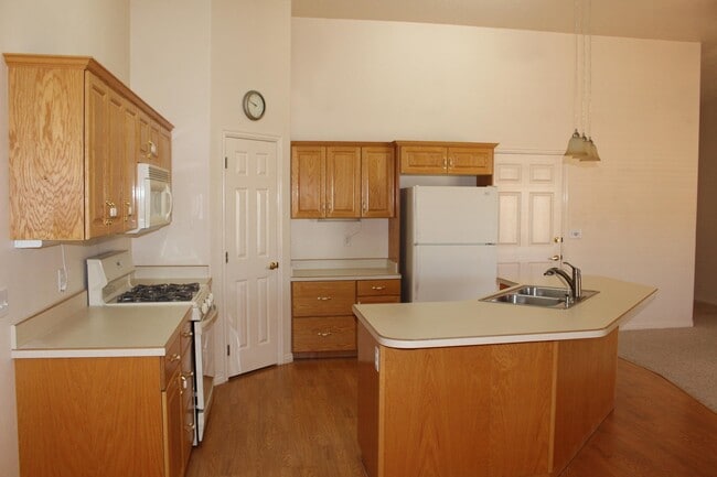 Photo - 210 N Mall Dr Unit 129