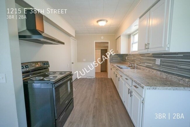 Photo - 1215 E 38th St
