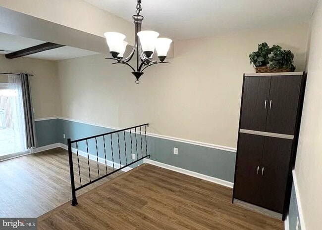 Photo - 10108 Sabin Dr