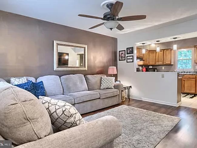Photo - 1724 Josiah Chowning Way