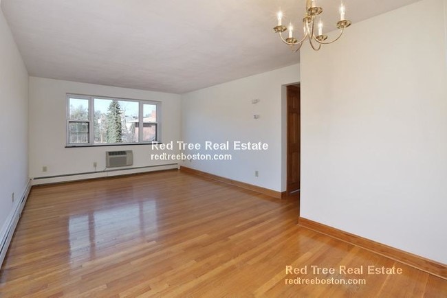 Building Photo - 268 Grove St Unit 6 Rental