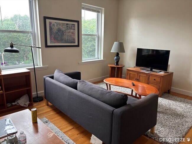 Photo - 1419 Commonwealth Ave Unidad 403 Rental