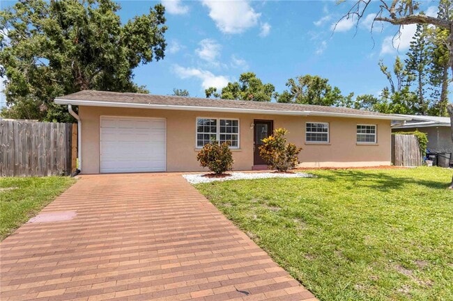 Building Photo - 3520 Aloha Dr Rental