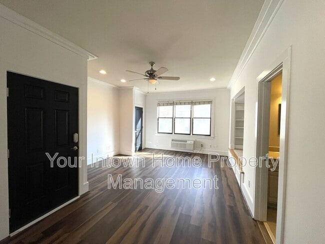 Photo - 1867 Gordon Manor NE Unit B