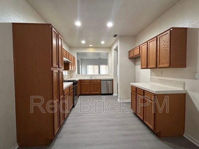 Photo - 3577 Santiago Ave