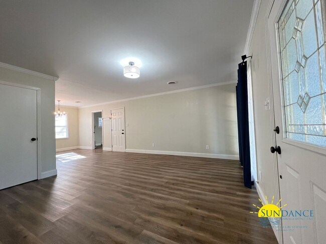 Photo - Stunning 3 Bedroom Home in Fort Walton Beach!s