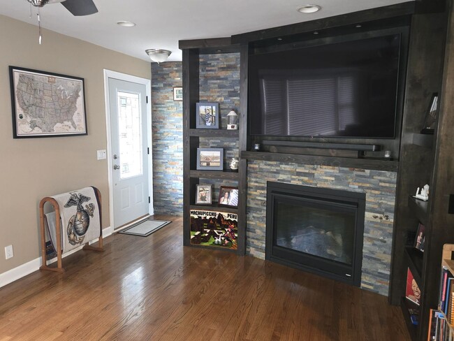 Photo - 507 E Lakeview Ave