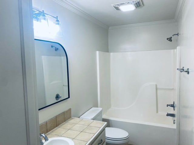 Photo - 108 Laguna Ln