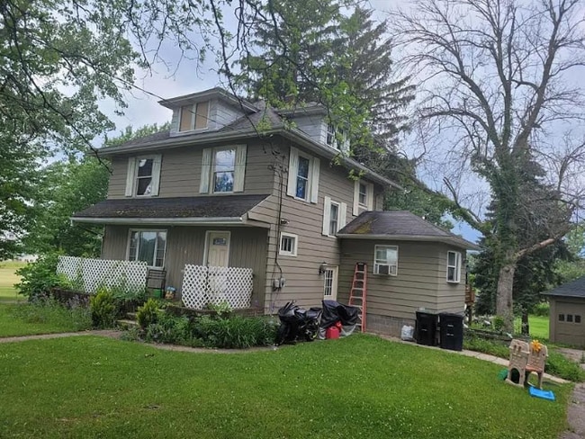Front View - 1781 Fairport Nine Mile Point Rd House