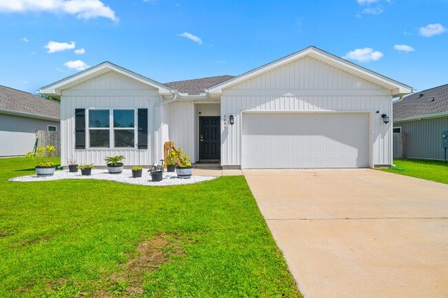 Building Photo - 6686 Sun Tree Cir