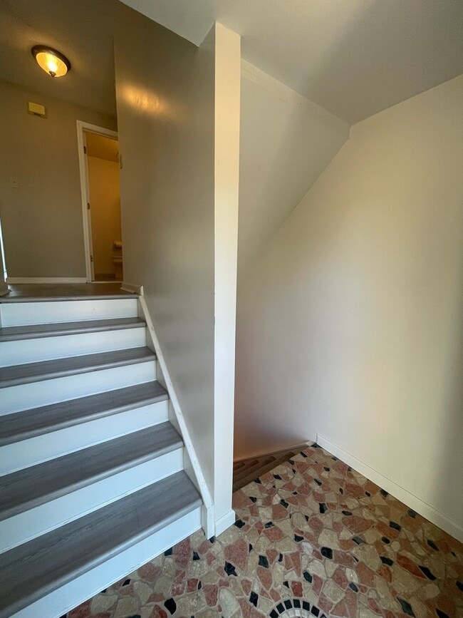 Photo - Baldwinsville Townhome - 2 Bedrooms 1.5 ba...