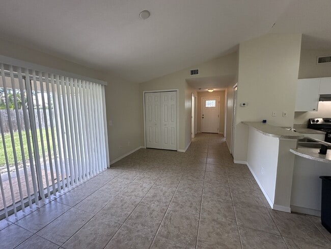 Photo - Charming 2 bedroom, 2 bathroom end unit