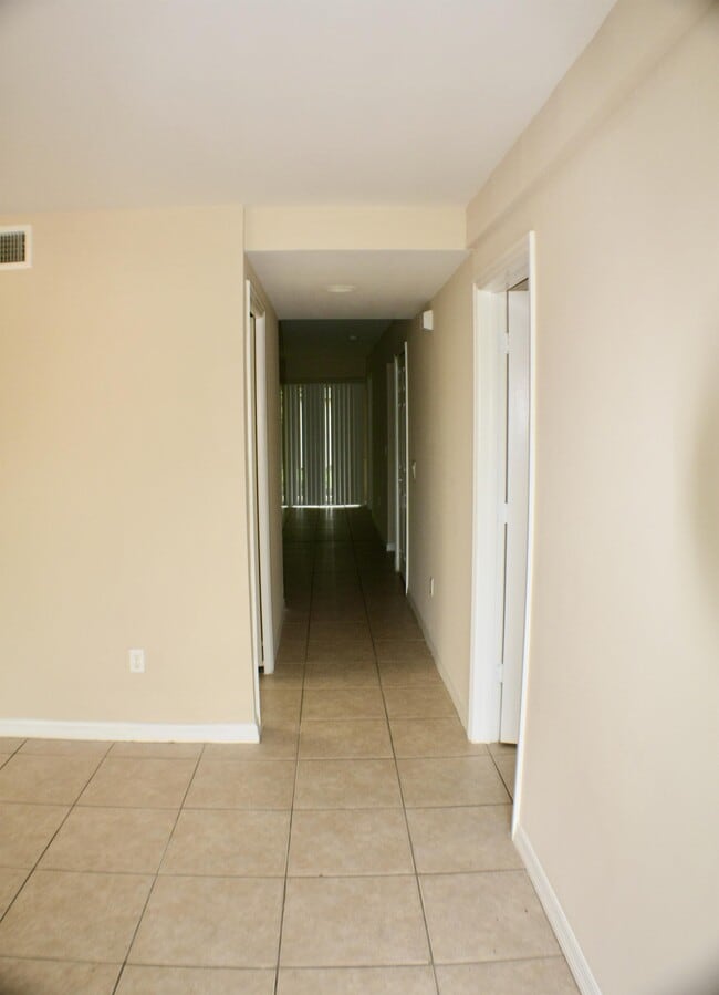 Photo - 7435 Albany Rd