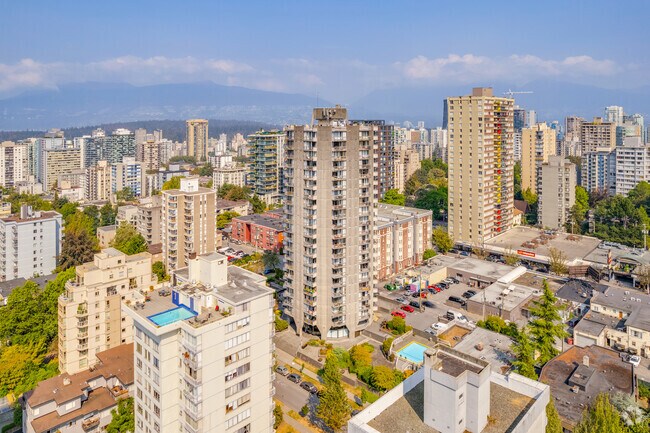 Photo - Hendry House