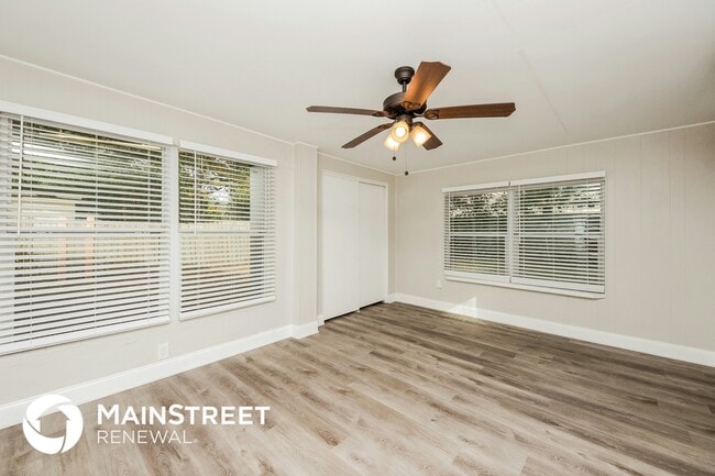 Photo - 214 Poinciana Cir