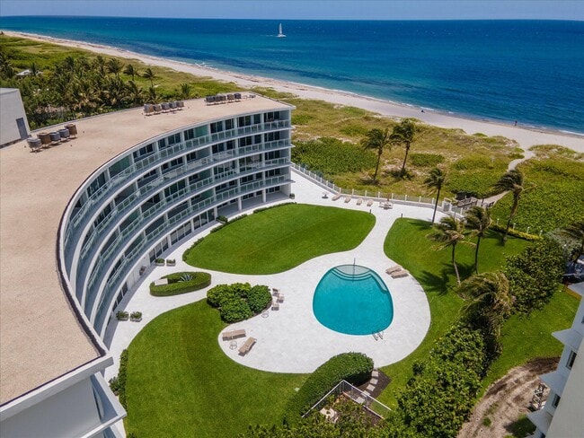 Building Photo - 1213 S Ocean Blvd Unit 2-e