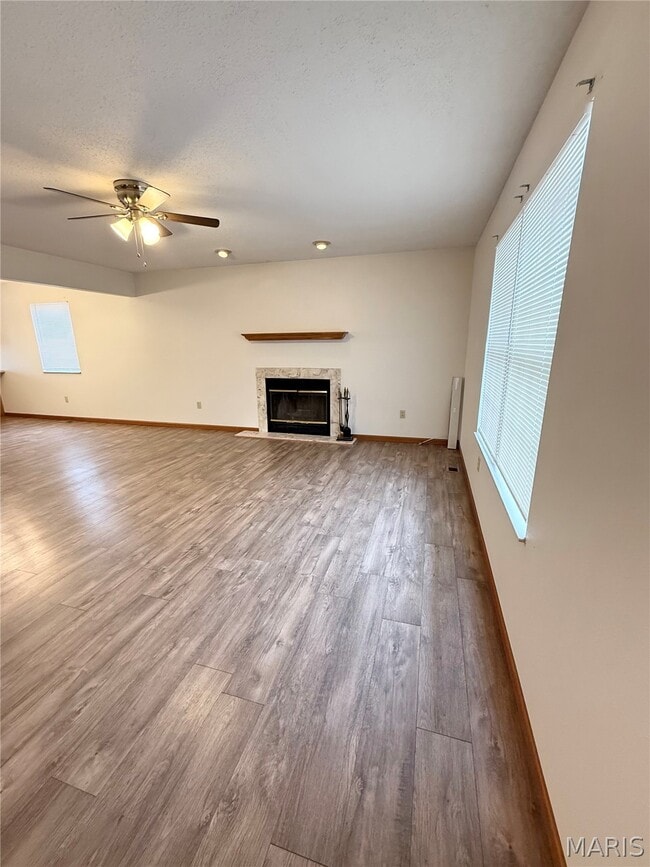 Photo - 455 S 6th St