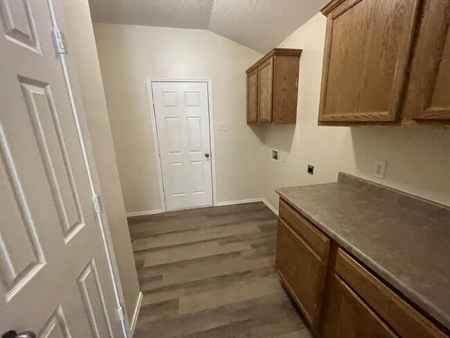 Photo - 1605 Kirby Ave