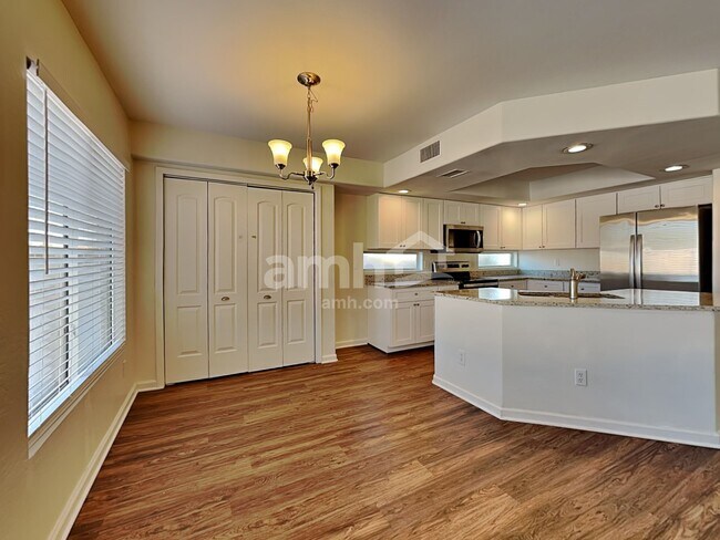 Photo - 22028 W Morning Glory St