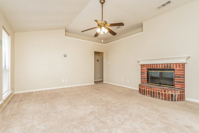 Photo - 6329 Glen Knoll Dr