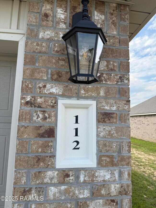 Photo - 112 Broussard Hl Dr