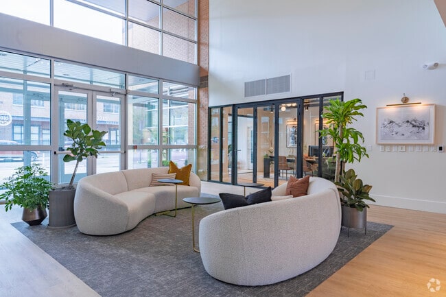 Lobby - Premier Lofts