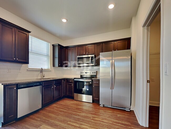 Photo - 1215 Tan Tara Trail