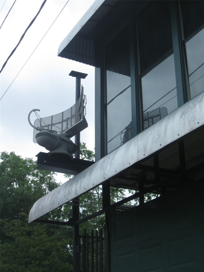 Photo - 1110 Winbern St