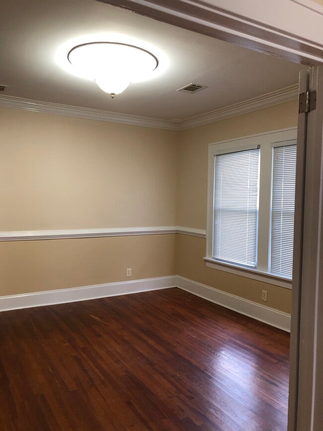 Photo - 1939 Martin Luther King Jr Blvd